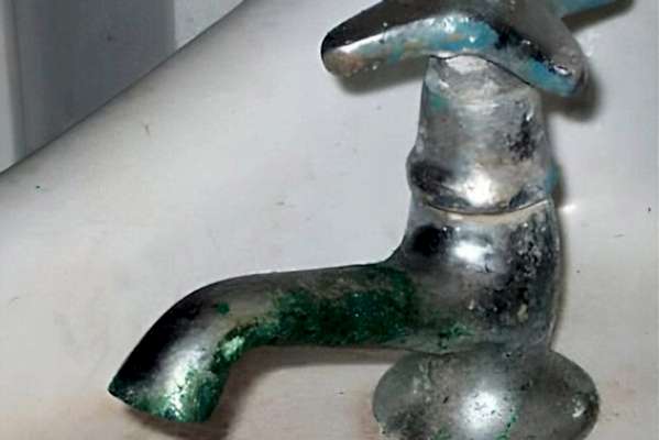 plumbing-bros-services-thumb-tap-servicing-02 Plumbing Bros